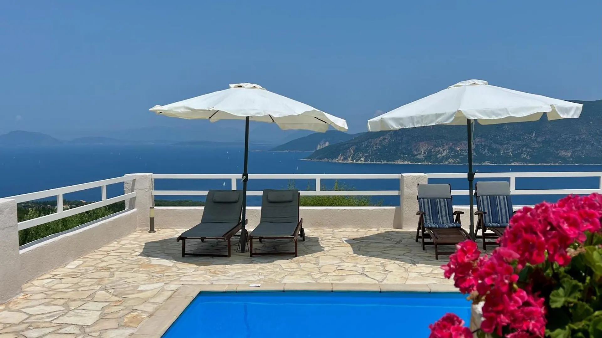 Villa Fiscardo View Manganos